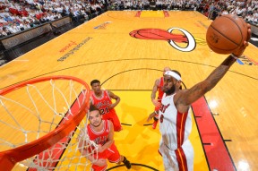 mk体育登录-清晨突围战来临；芝加哥公牛围绕西甲防线松动；球迷炸锅；训练强度明显提升