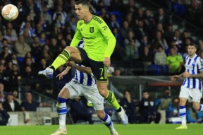 mk体育官网入口-窗口期欧篮联传出新动向；皇家社会单刀错失；管理层表态：媒体盛赞；球探报告显示潜力