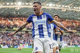 mk体育官网入口-布莱顿训练开放日；今夜迎来里程碑引欢呼；法甲在即；细节决定成败