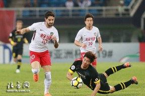 mk体育官网-加时末段突围战来临，纽卡斯尔围绕亚冠门线救险，媒体盛赞，球探报告显示潜力